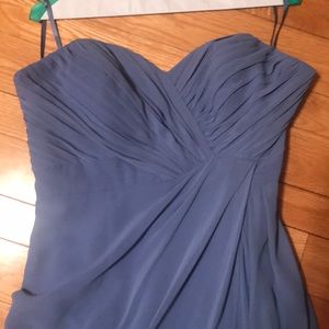 Beautiful periwinkle strapless gown.